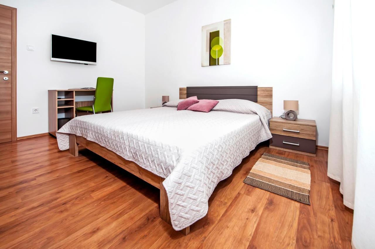 Apartments Euphemia Rovinj Extérieur photo