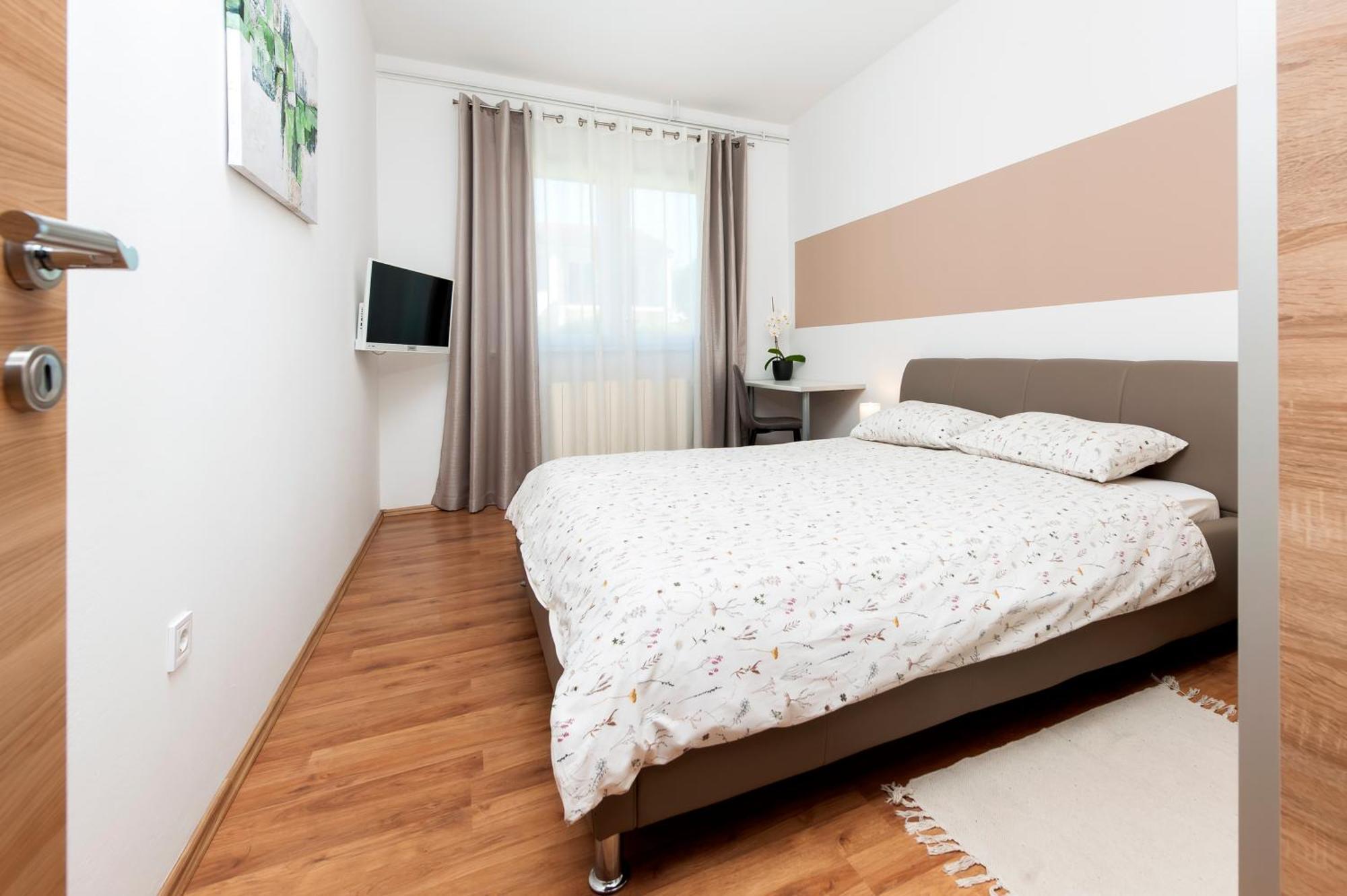 Apartments Euphemia Rovinj Extérieur photo